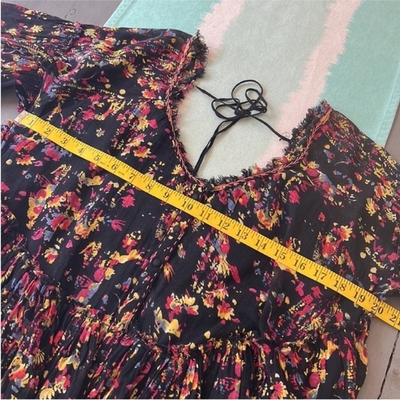 Free People Floral Print Raw Hem Butterfly Sleeve Top - Picture 8 of 9